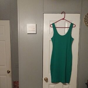 Green Sleeveless Dress